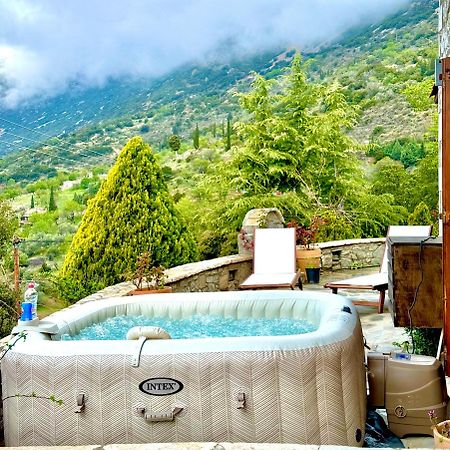 Rock Dandy Deluxe Chalet In Arachova - Delphi, Sauna, Prv Parking, Amazing View מראה חיצוני תמונה