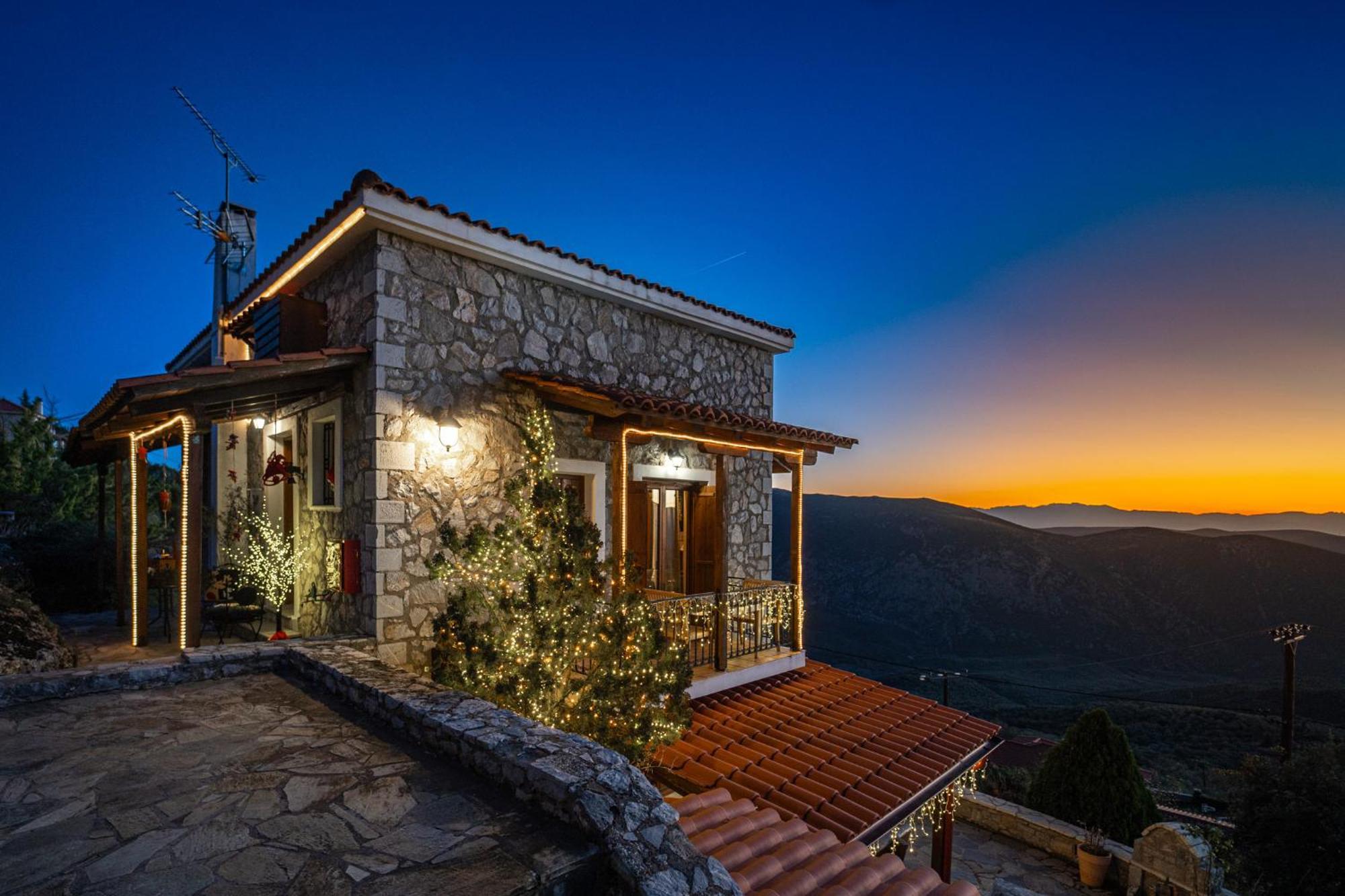 Rock Dandy Deluxe Chalet In Arachova - Delphi, Sauna, Prv Parking, Amazing View מראה חיצוני תמונה