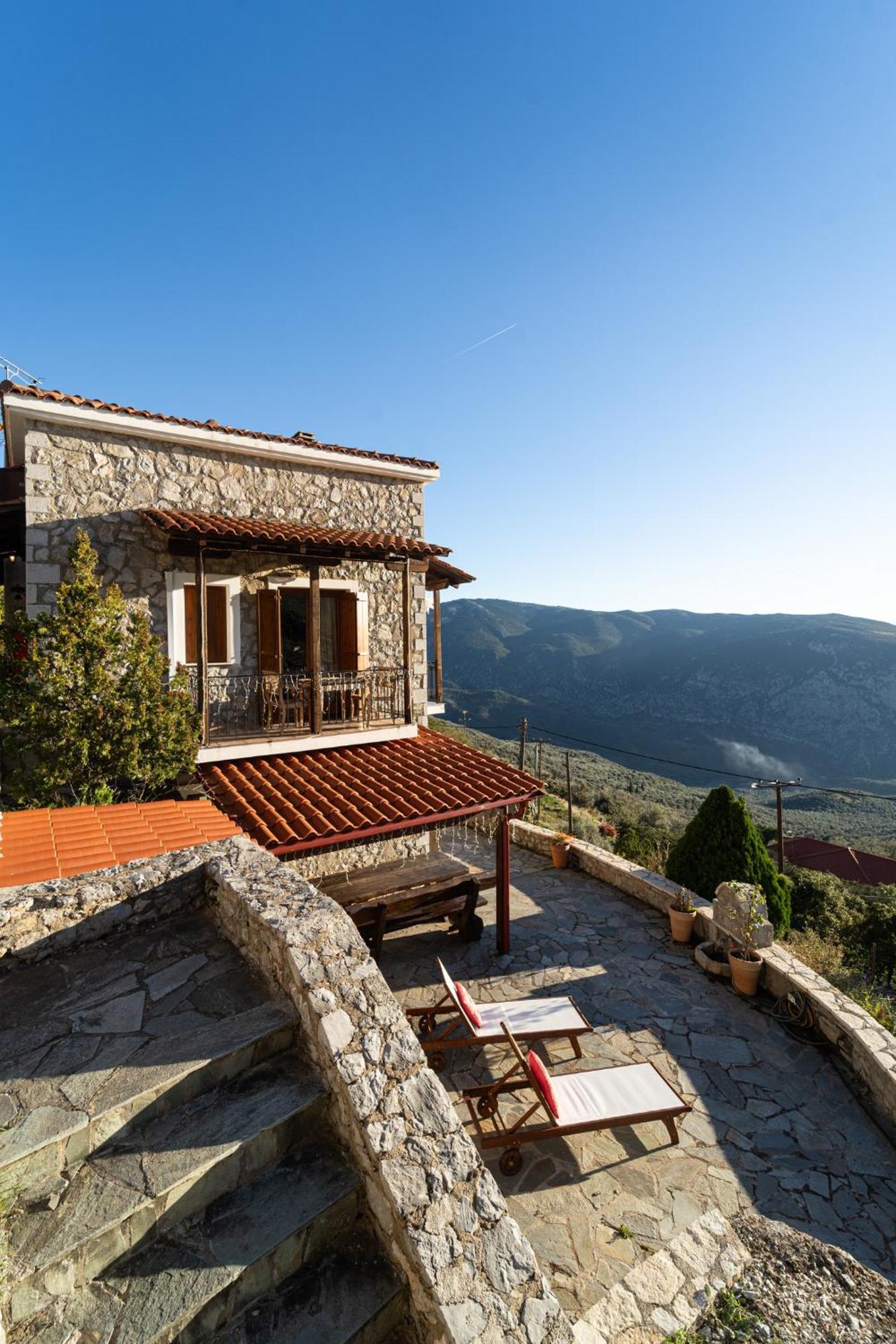 Rock Dandy Deluxe Chalet In Arachova - Delphi, Sauna, Prv Parking, Amazing View מראה חיצוני תמונה