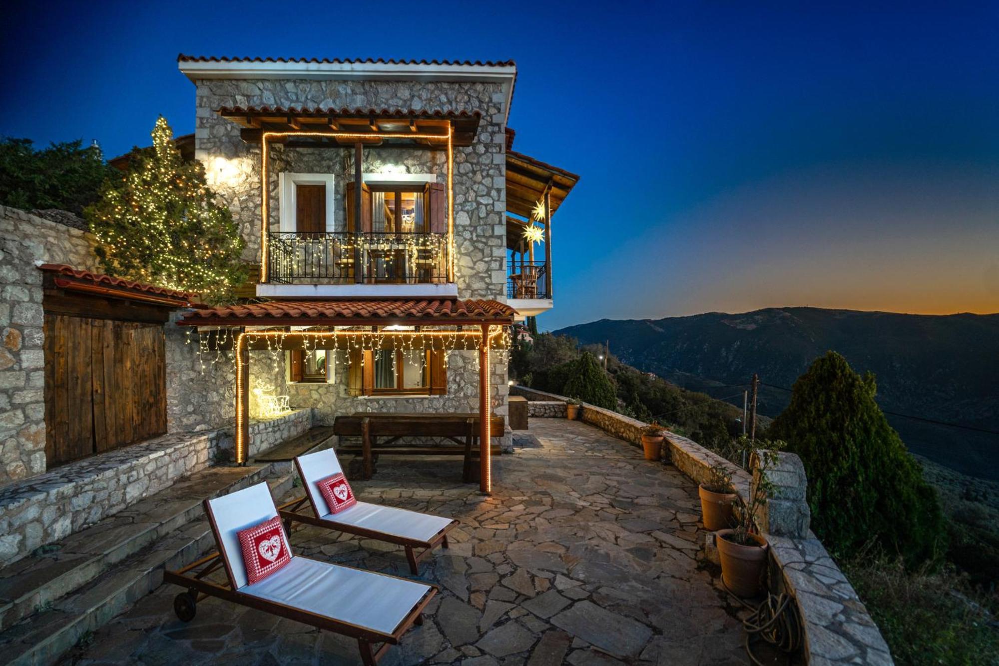 Rock Dandy Deluxe Chalet In Arachova - Delphi, Sauna, Prv Parking, Amazing View מראה חיצוני תמונה