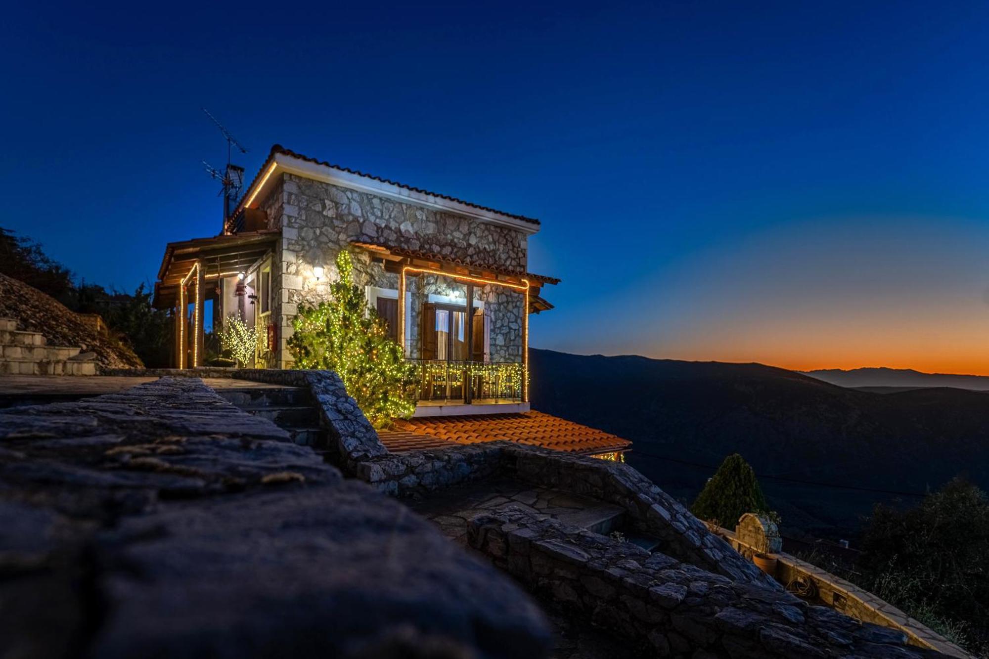 Rock Dandy Deluxe Chalet In Arachova - Delphi, Sauna, Prv Parking, Amazing View מראה חיצוני תמונה