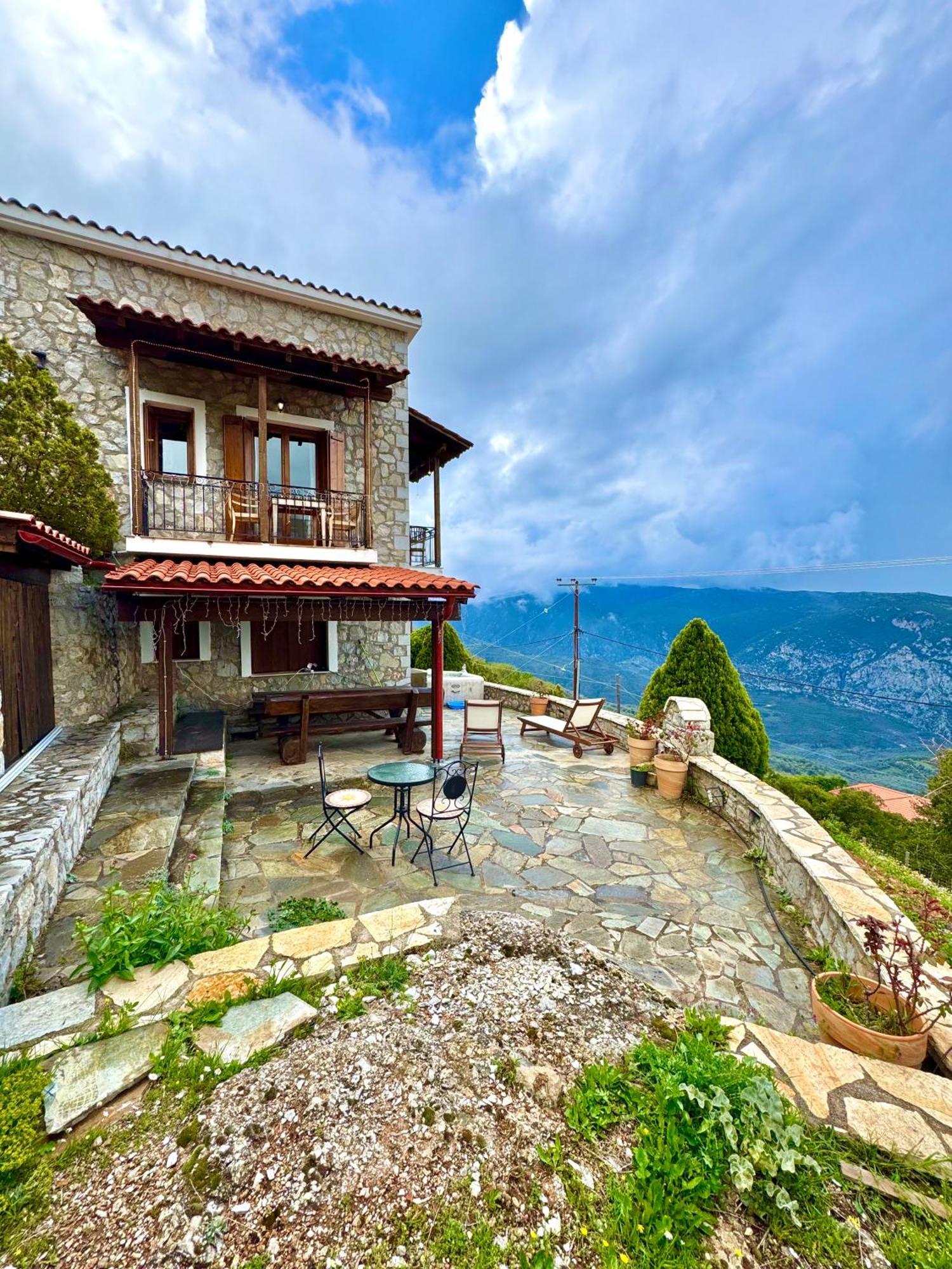 Rock Dandy Deluxe Chalet In Arachova - Delphi, Sauna, Prv Parking, Amazing View מראה חיצוני תמונה